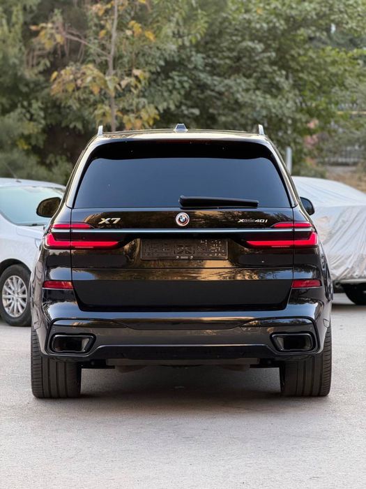 Bugun sotuvimizda BMW C7 40i