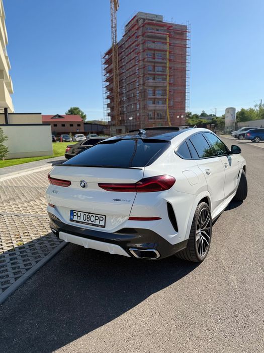 Vând x6 ozn 2022 impecabil pachet M  accept test fără daune km 80000