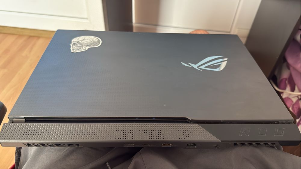 Laptop Gaming Asus ROG G17