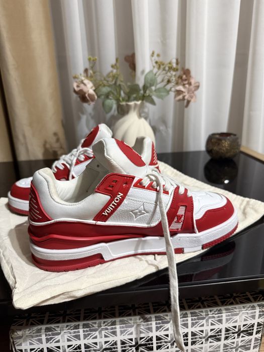Adidași Louis Vuitton Red mărimea 42