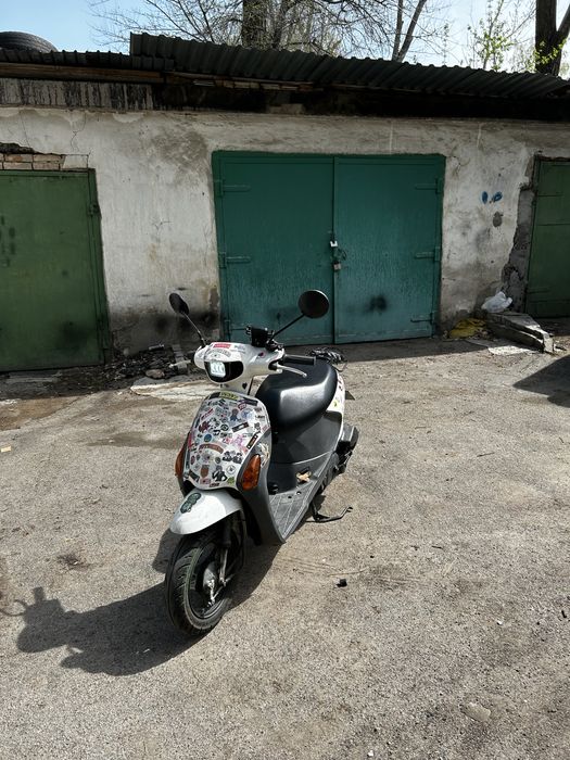 suzuki lets 4 мопед