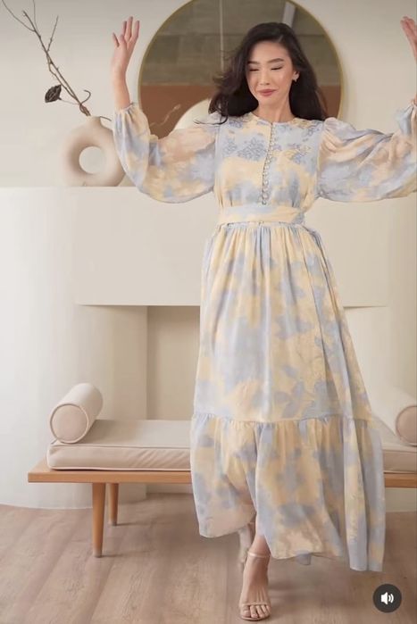 Платье для той,которое можно носить и в повседневной жизни.