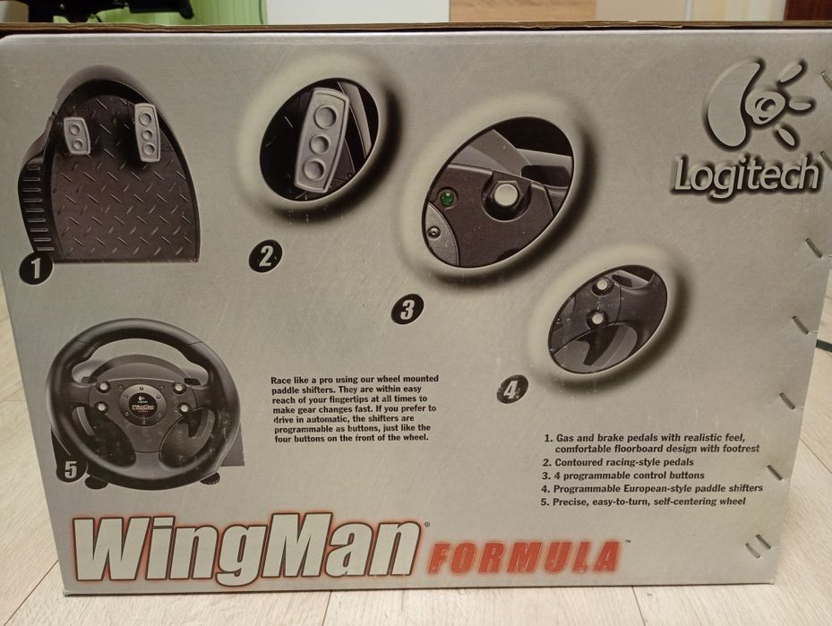 Продавам комплект -волан с педали и преходник