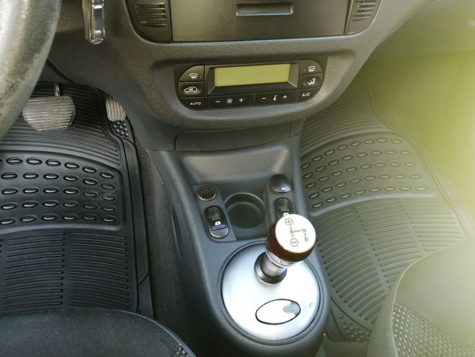 Vând Citroen C2 1.4 Benzina VTR 2004