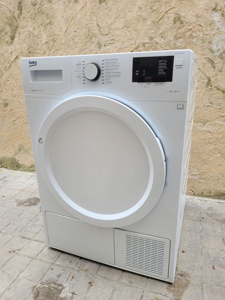 Сушилня с темопомпа Beko DPY7405 XHW3