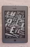 Kindle Touch (Generația a 4-a) - funcțional, cu husa și cablu de date