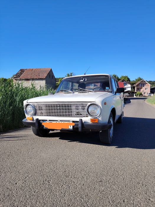 Vând  sau schimb Lada 1200!