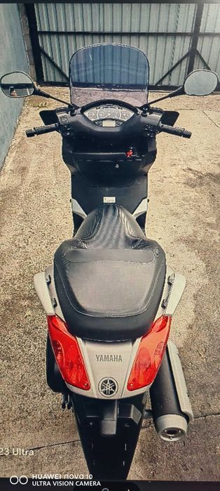 scuter yamaha x max 125cc
