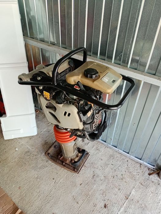 Mai compactor Mikasa MTX motor Honda