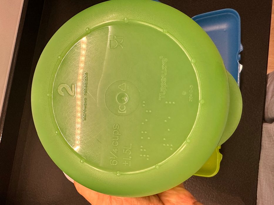 Домакински Съдове Tupperware