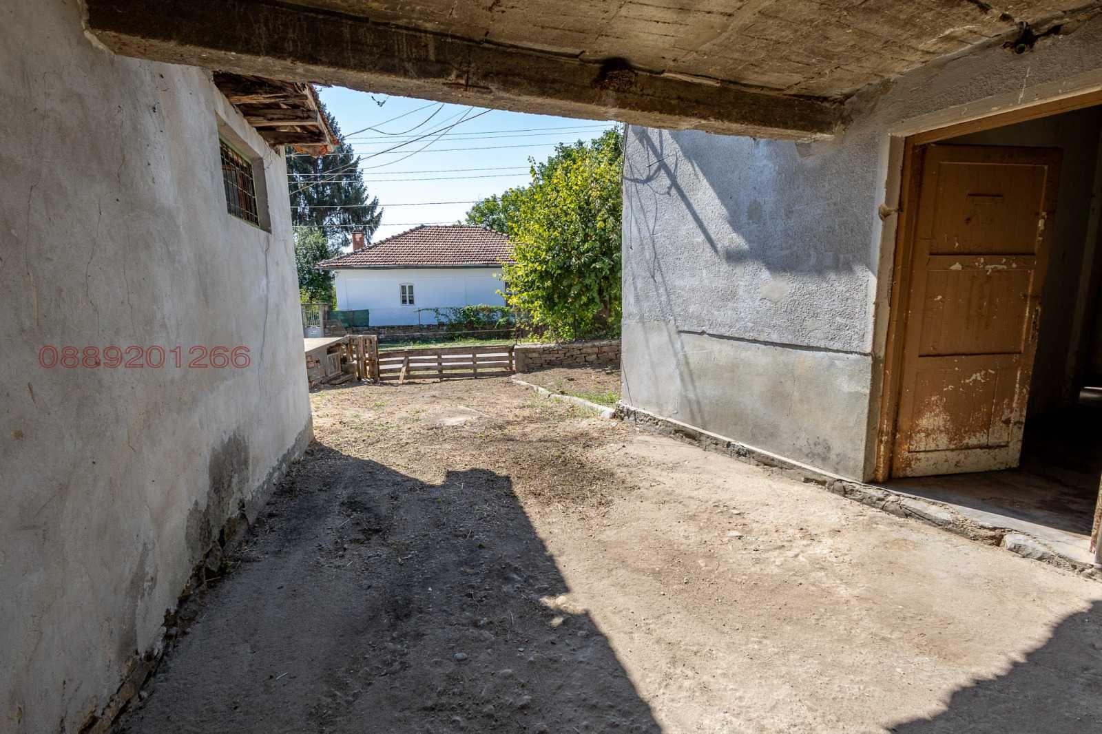 Производствена сграда в с. Кормянско общ. Севлиево обл. Габрово