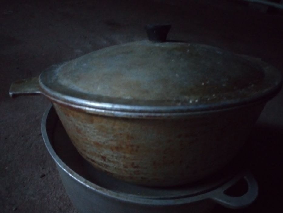 Продам утятницу,казанчики