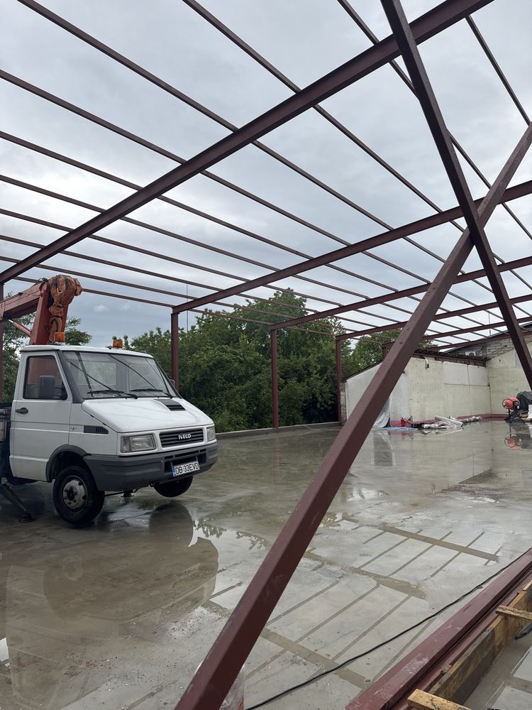 Hala metalica 12x33x4 din profil ipe 220 intr o apa