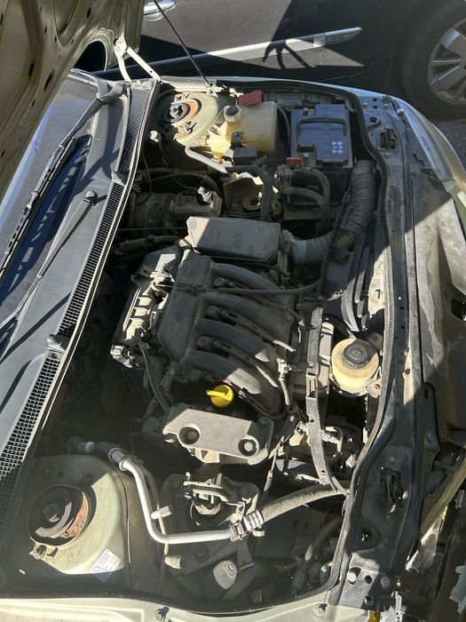 Vând Renault Laguna 1, pentru piese de schimb, an fabricatie 1999-2000