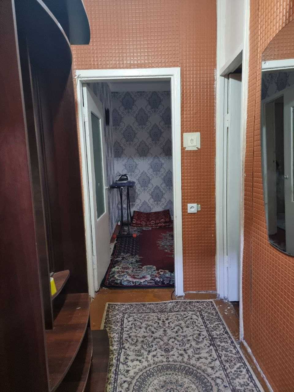 СРОЧНО сдаю сваю  квартиру