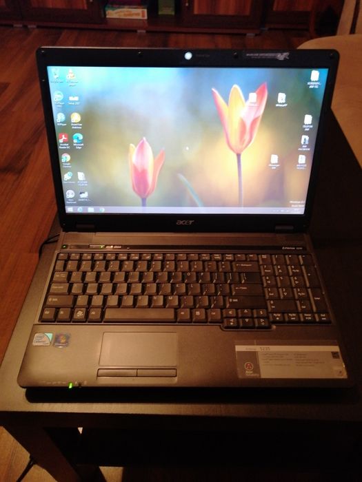 Laptopuri funcționale sau pentru piese