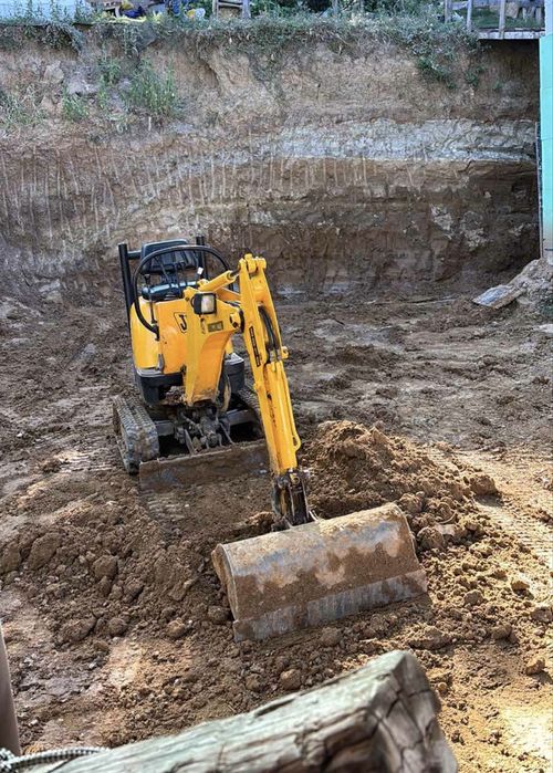 Услуги с мини багер 1 тон