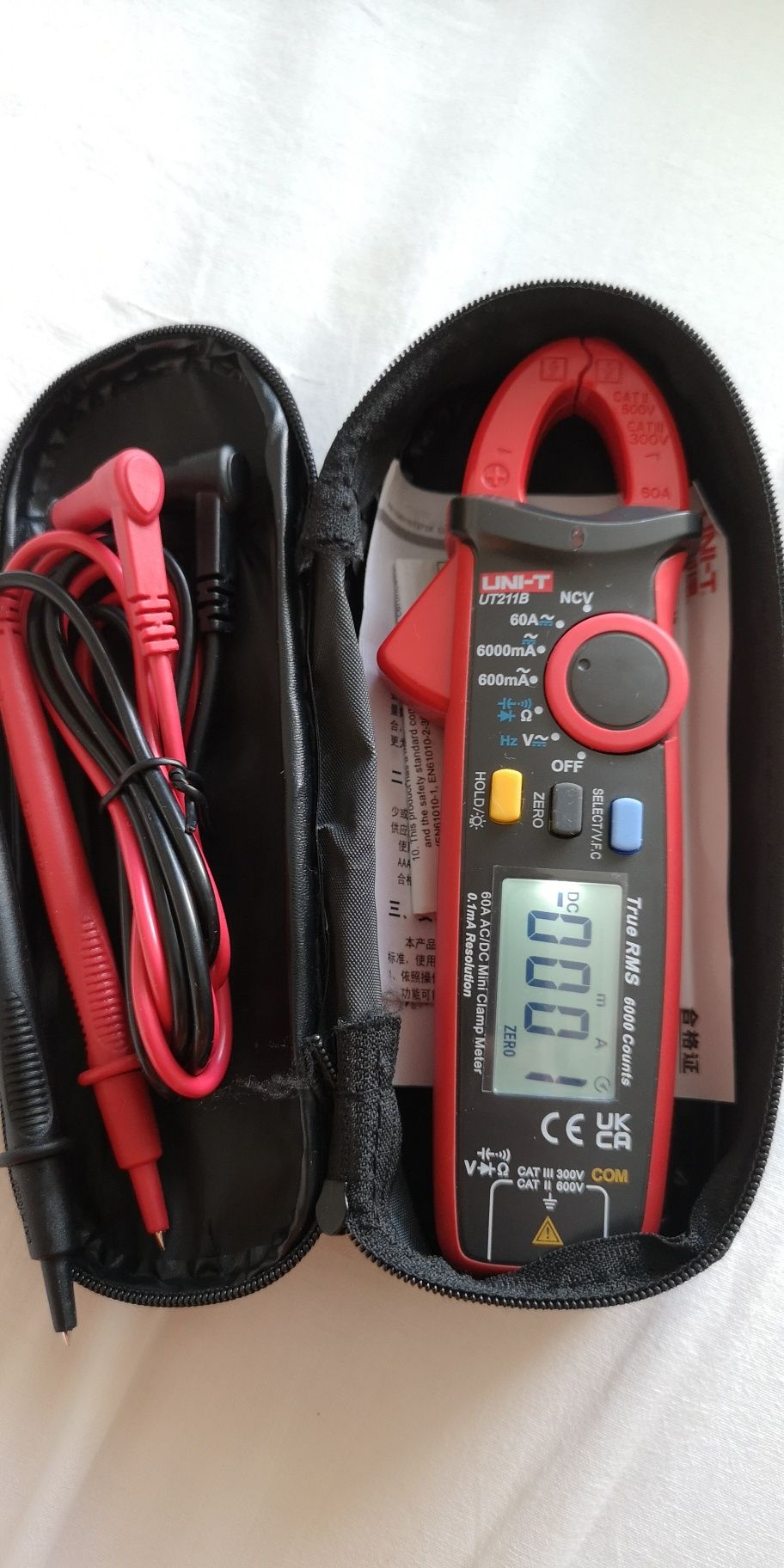 Uni-t Ut211b AC/DC Мини Ампер клещи True RMS