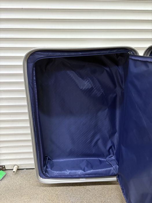 Чемодан из полипропилена