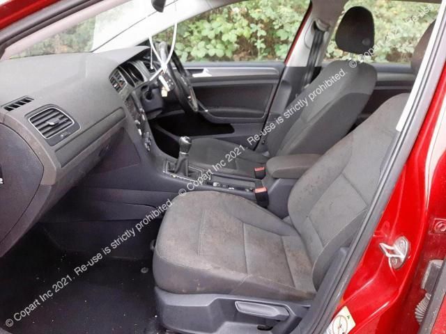 Dezmembrez Volkswagen Golf 7 [2012 - 2017] Variant wagon 5-usi 1.6 TDI BlueMotion MT (105 hp)