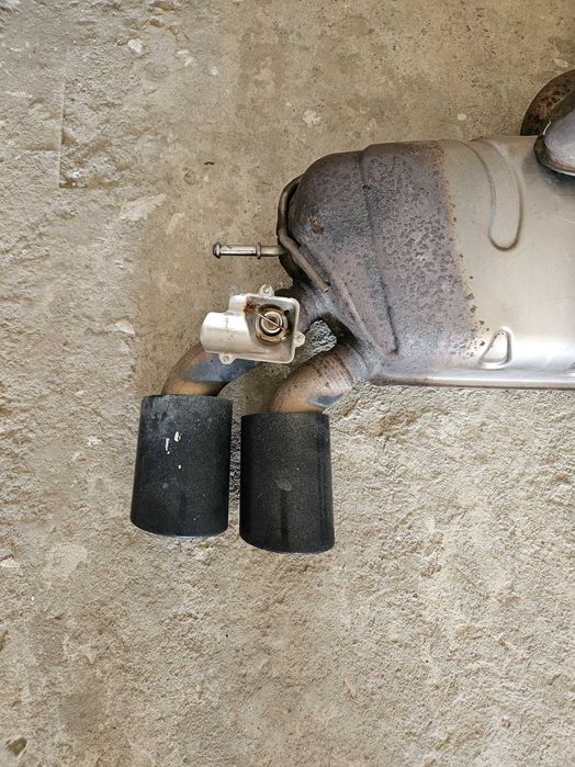 Se vinde catalizator si finala de golft 7 R