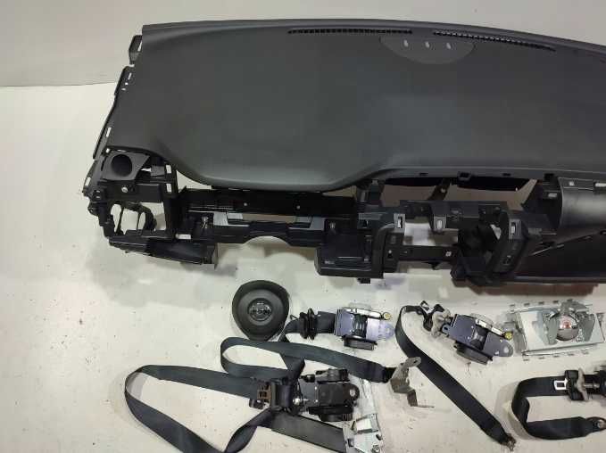 Nissan Leaf 2 - kit airbag - plansa de bord - set centuri de siguranta