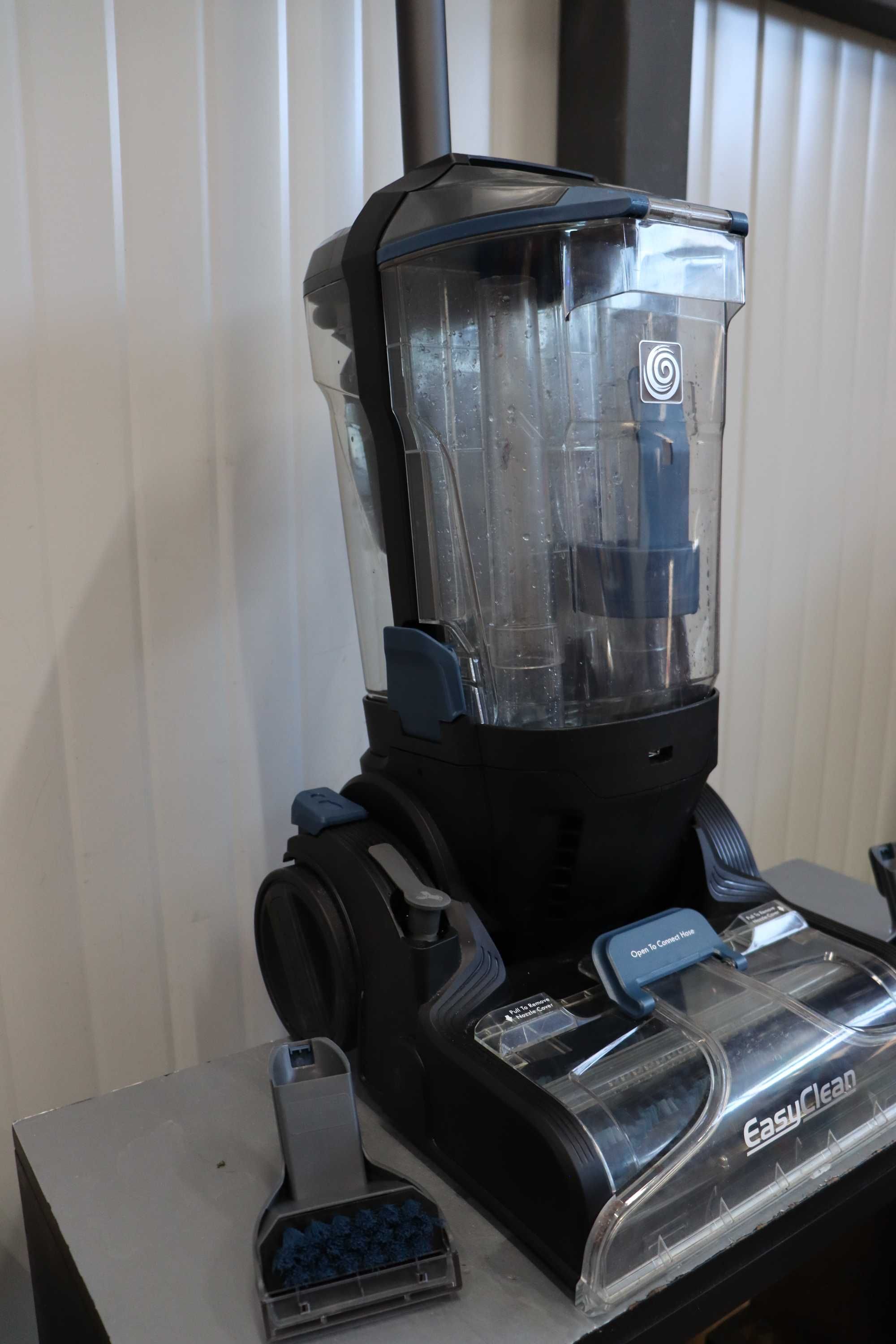 Перяща прахосмукачка Vacmaster 750W 3,2л, килими, стълби и тапицерия