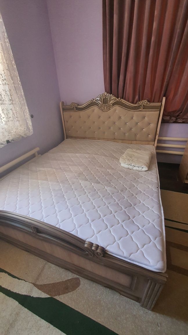 Mebel spalni garnitur