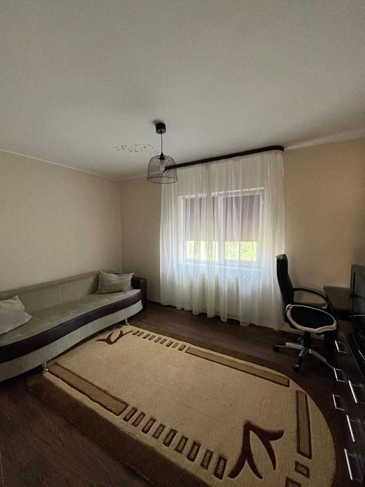 Inchiriez apartament cu 3 camere zona IFR
