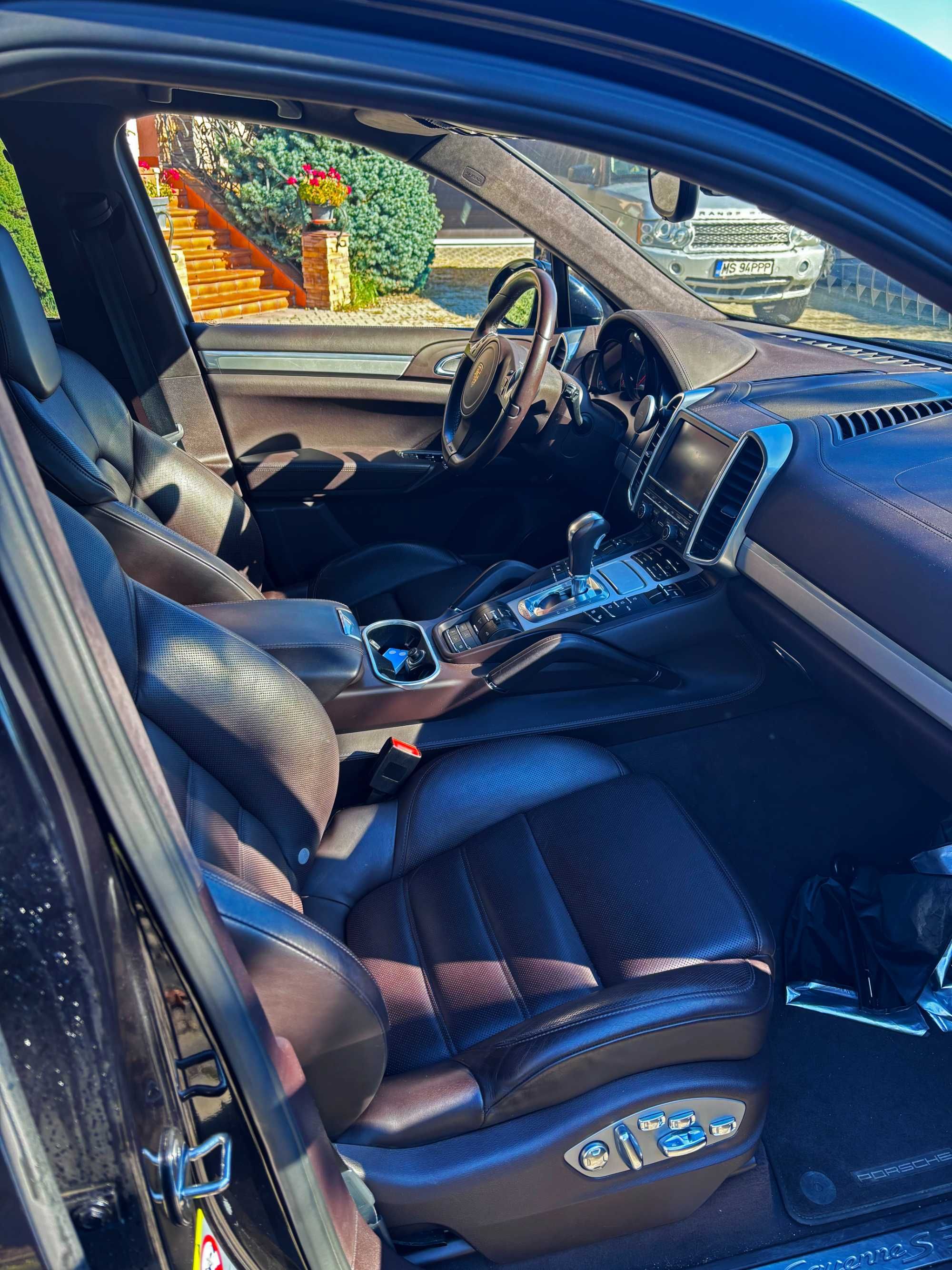 Porsche Cayenne S Hybrid