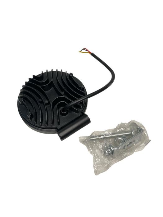 LED халоген с вградени мигачи, подходящ за трактор, бус, атв, камиони