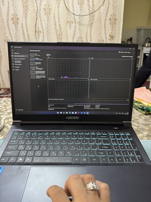 Hasee z7 RTX3050 i7 12650