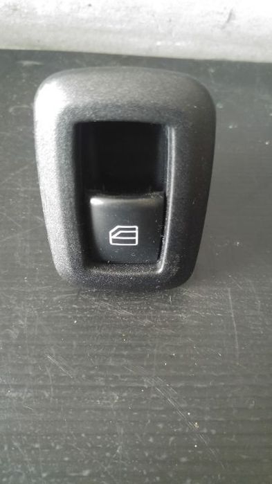 Buton geam stanga spate mercedes b class w 245 a2518200510