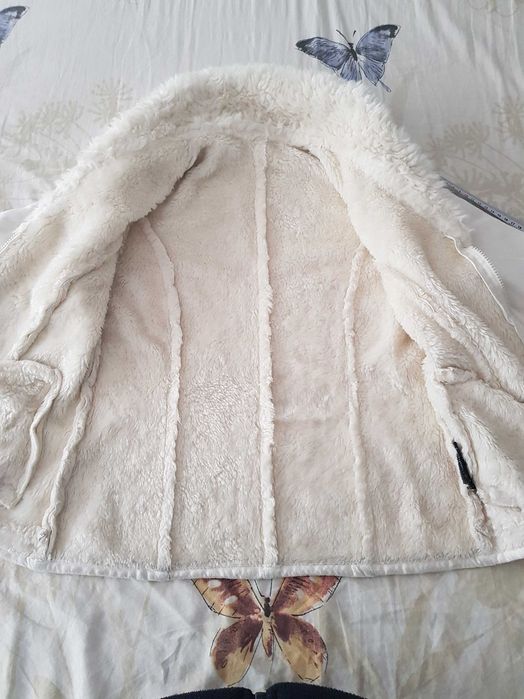 Geaca blanita marimea S 36