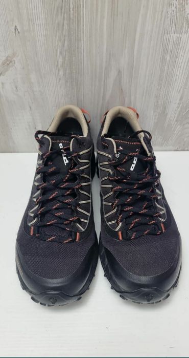 Pantofi Garmont 9.81 N.AIR.G 2.0 GTX marime 42

Pantofi Garmont 9.81 N