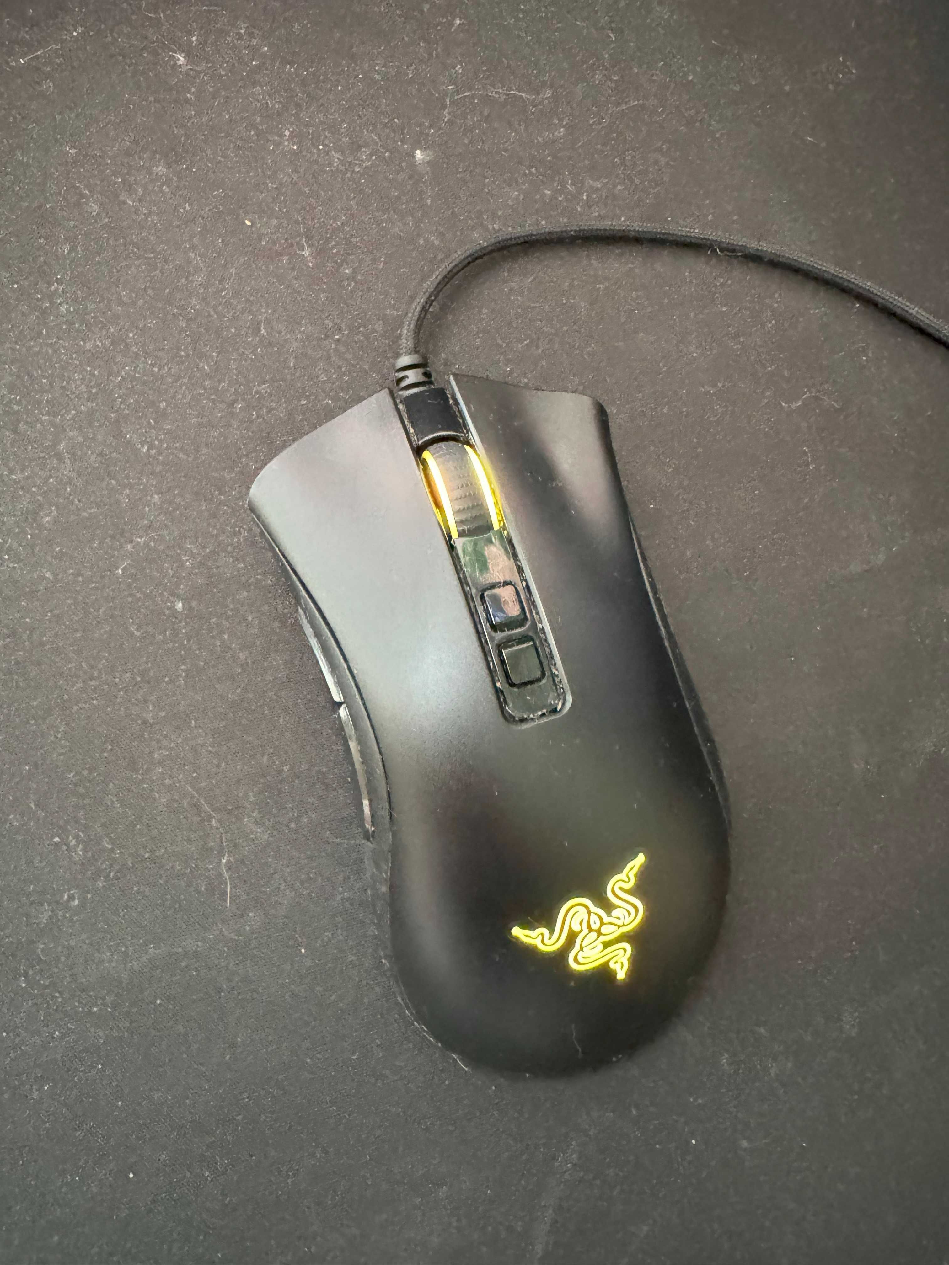 Razer Gaming периферия - клавиатура, мишка, подложка
