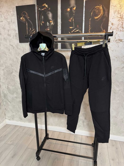 Trening Barbati Nike Tech Flecee Black!