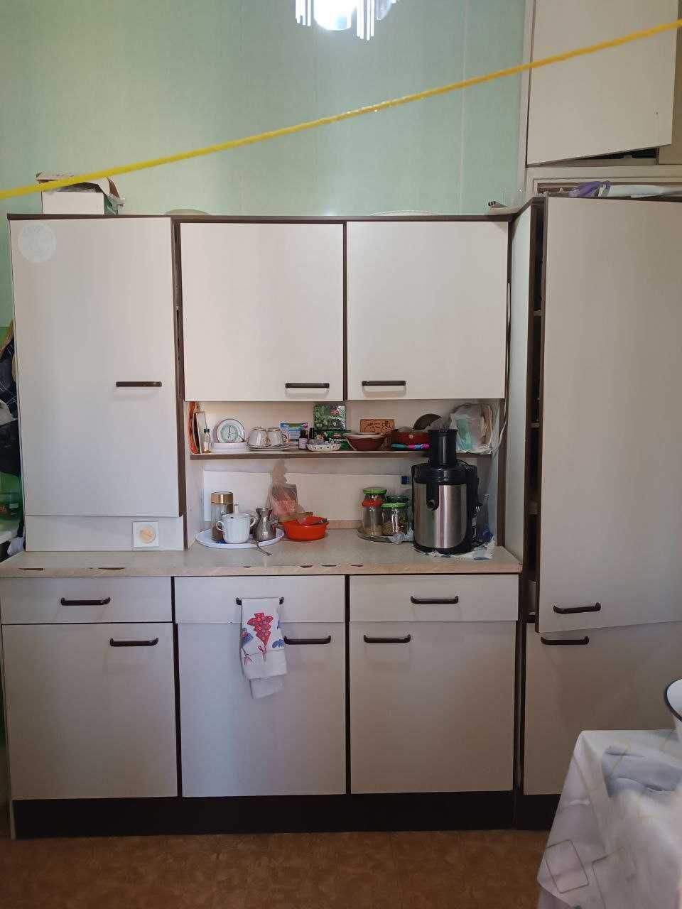 Продается квартира 1/5/5 в Сергели 7