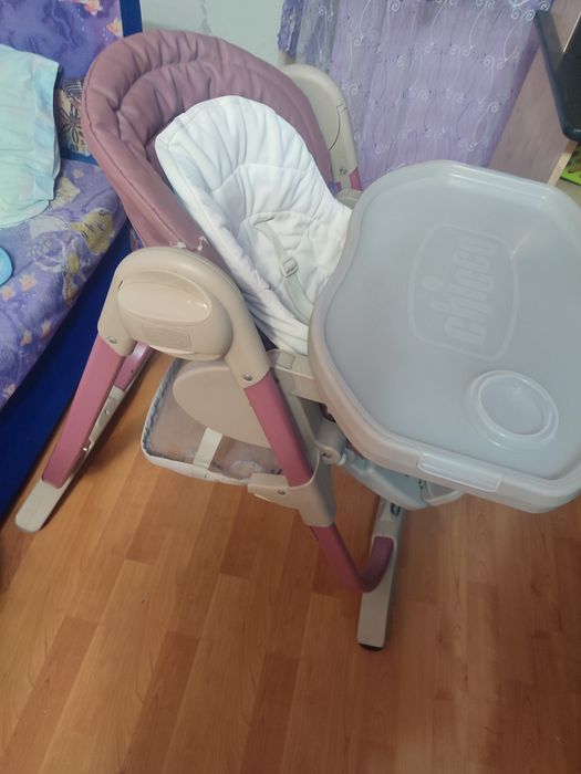 Продам детский стульчик для кормления.