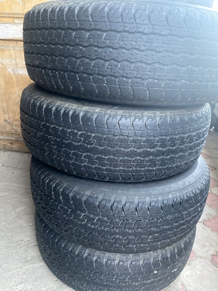 Шины Bridgstone 265/65 R17 Буу