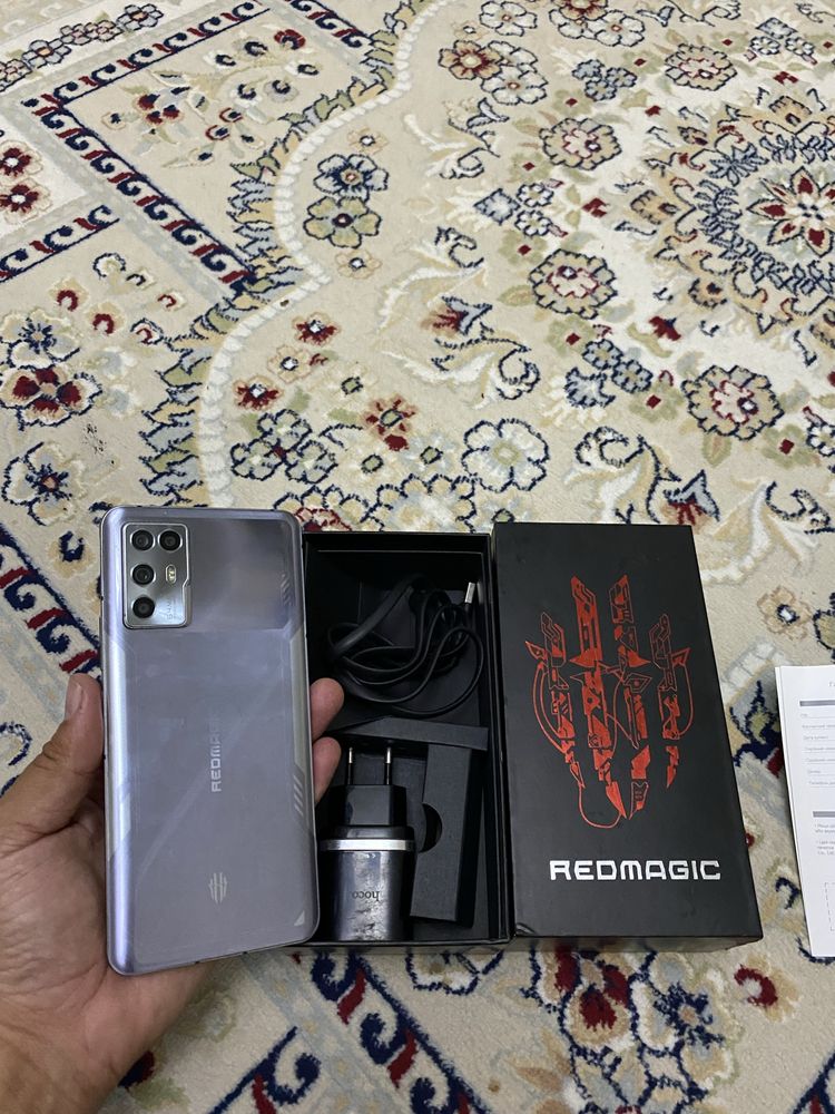 Redmagic.  6 5G.   12/256