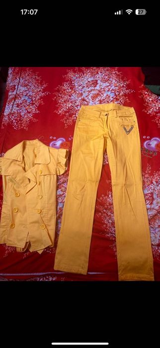 Costum  damă , S