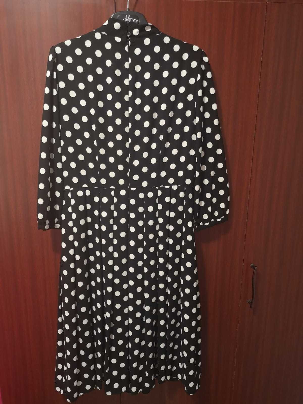 Rochie cu buline, ANNE KLEIN, NOUA, marimea M