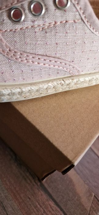 20 лв за брой обувки за бебе момиче