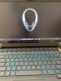 Лаптоп Dell Alienware m15 r3