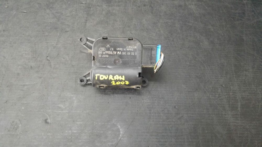 Motoras clapeta aeroterma vw touran 983384kf 0132801340