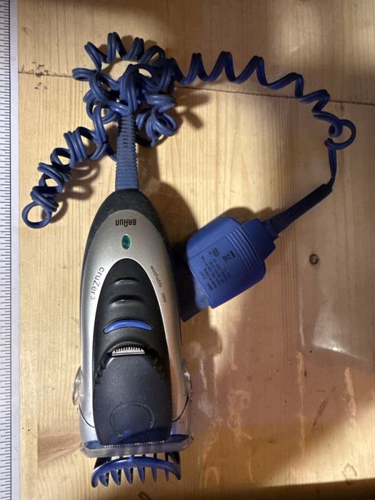 Aparat ras tuns Braun cruZer3