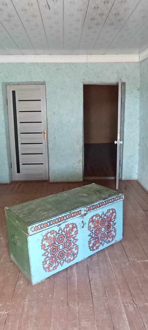 Uy sotiladi Tomdi tumani Keriz OFY