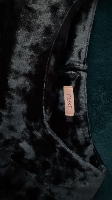 Rochiță de catifea pentru fete NEXT