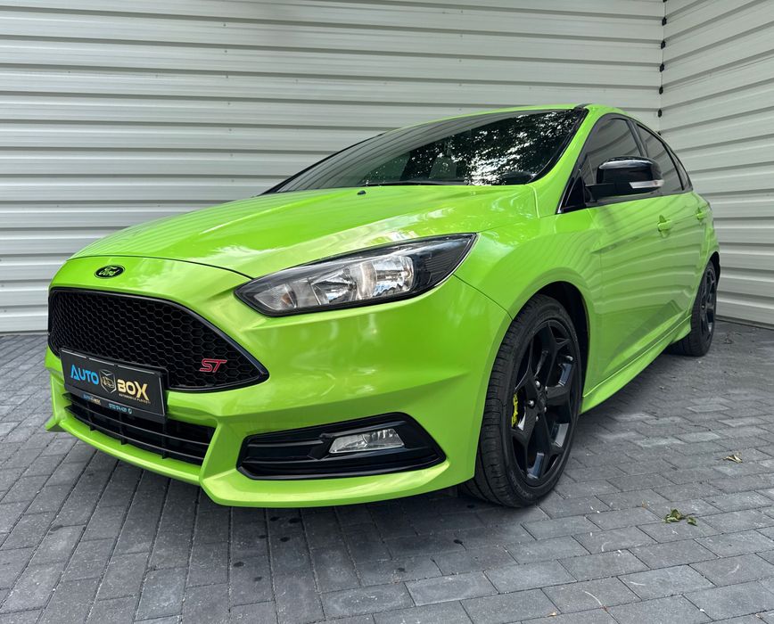 Ford Focus ST 2.0 diesel 185 cp de vanzare in RATE FIXE FARA AVANS